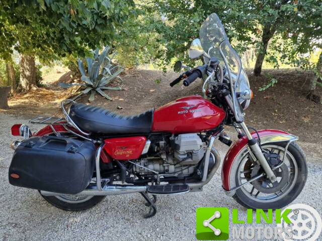 Image 1/10 of Moto Guzzi DUMMY (1982)