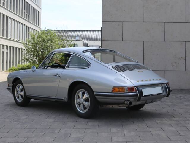 Porsche 911 2.0 S