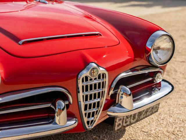 Alfa Romeo Giulia 1600 Spider