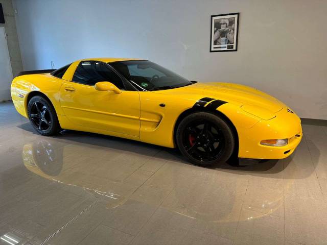 Bild 1/30 von Chevrolet Corvette (2001)