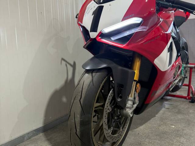 Ducati Panigale V4 R
