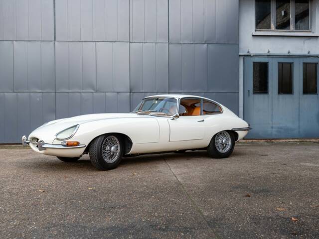 Jaguar E-Type 4.2