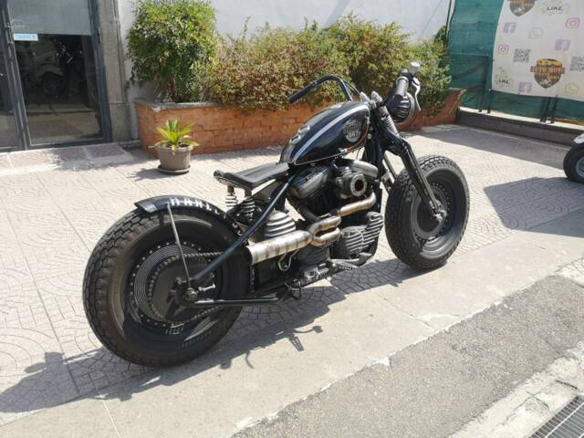 Harley-Davidson Sportster XL 883