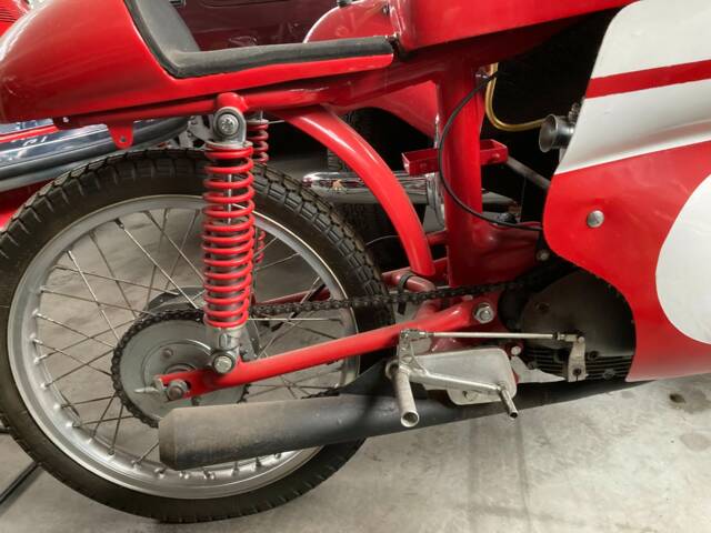Moto Morini Corsaro 125