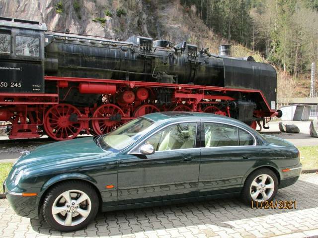 Bild 1/17 von Jaguar S-Type V8 (2005)