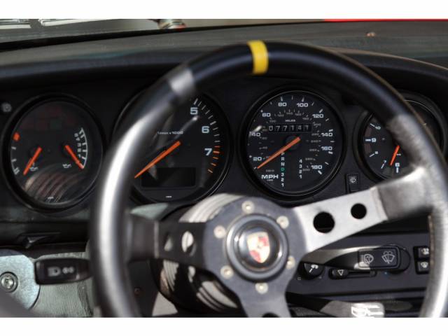 Porsche 911 Carrera 4
