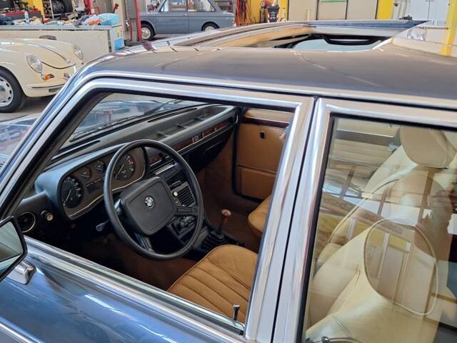 BMW 3,3 Li
