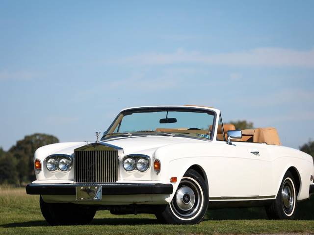 Bild 1/20 von Rolls-Royce Corniche I (1984)