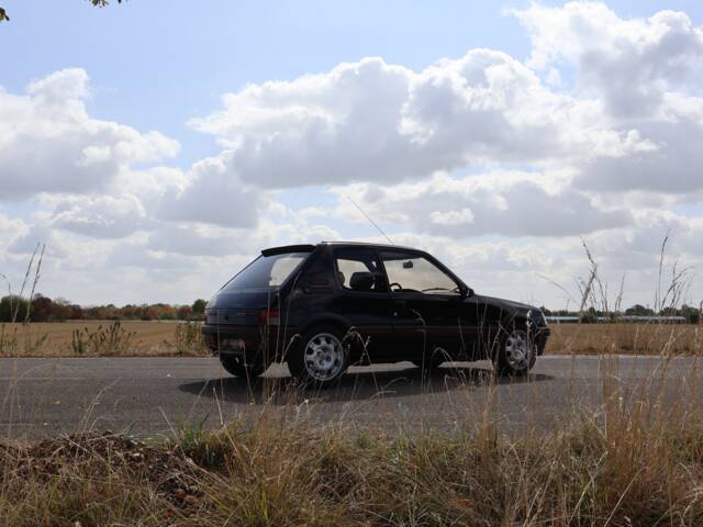 Peugeot 205 GTi 1.9