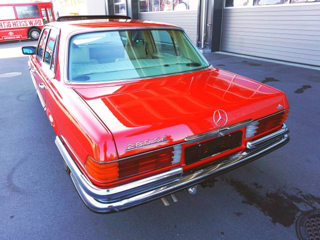 Mercedes-Benz 280 SE