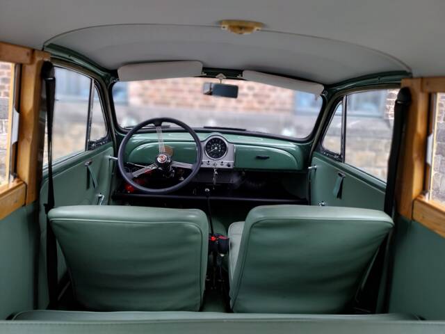 Morris Minor 1000 Traveller