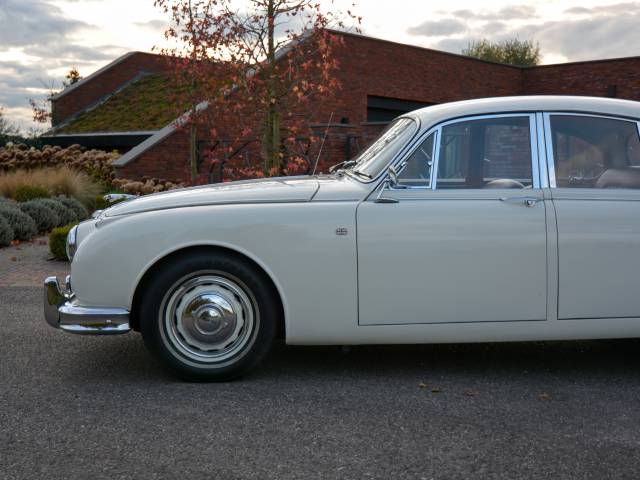 Jaguar Mk II 3.8