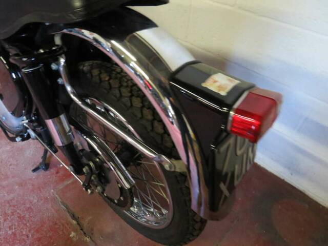 BSA DBD 34 Gold Star