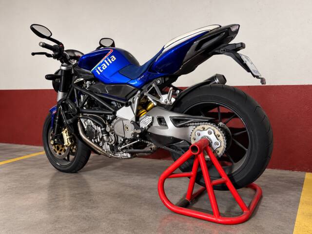 MV Agusta Brutale 910 R