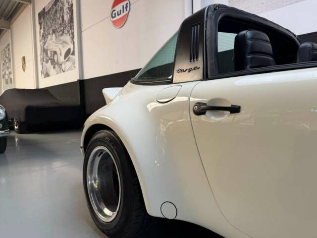 Porsche 911 2.4 S "Oilflap"