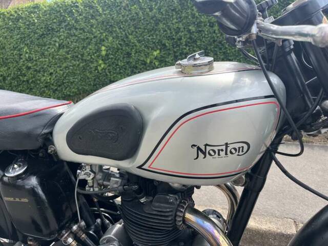Norton Manx 500