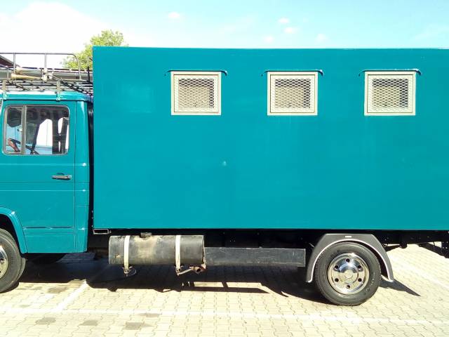 Image 1/16 of Mercedes-Benz T2 L 613 D (1980)