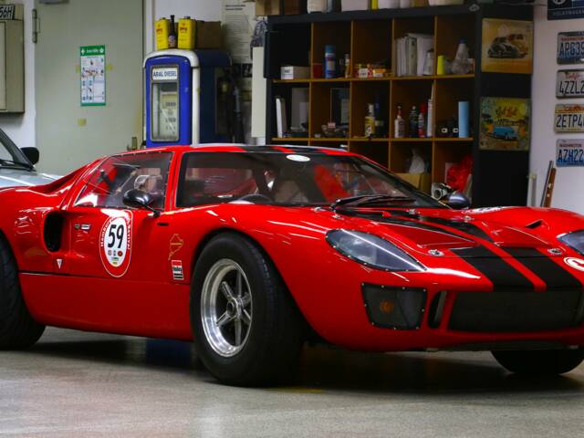 Ford GT40