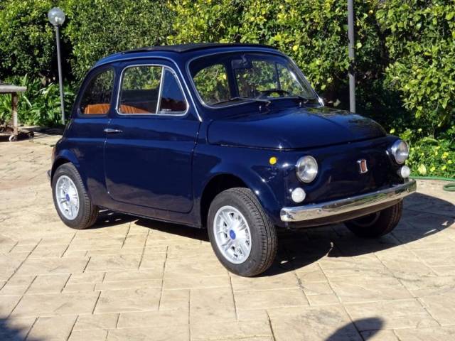 Image 1/9 of FIAT 500 L (1970)