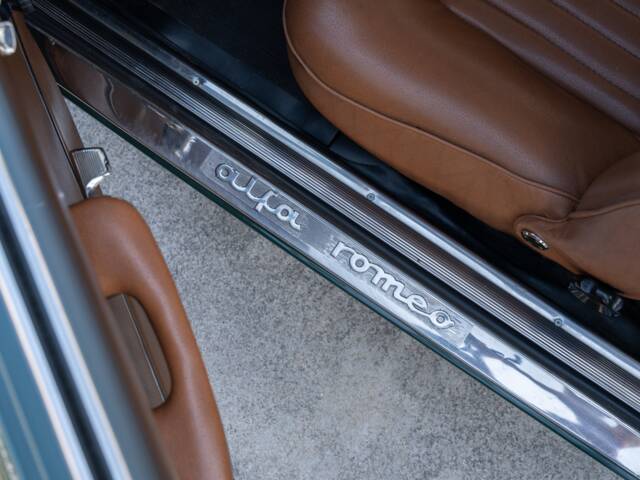 Alfa Romeo Giulia GT 1300 Junior