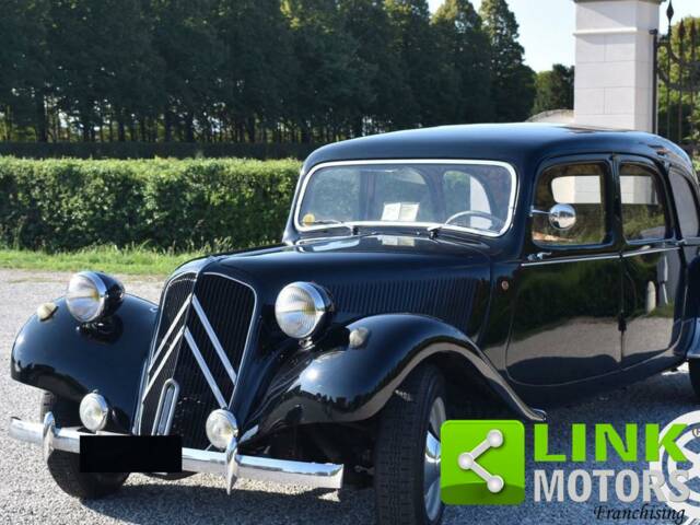 Image 1/10 of Citroën Traction Avant 11 B/D (1955)