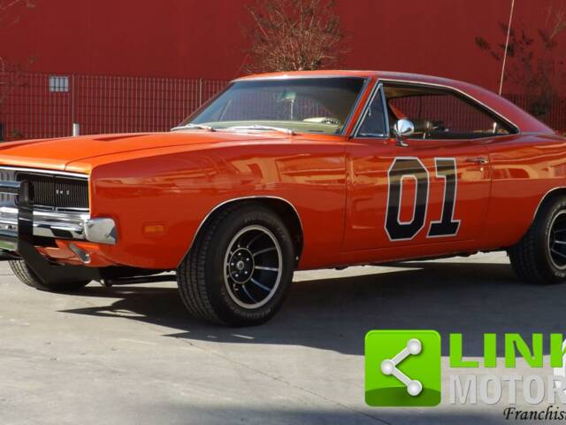 Imagen 1/10 de Dodge Charger R&#x2F;T 440 Six-Pack (1969)