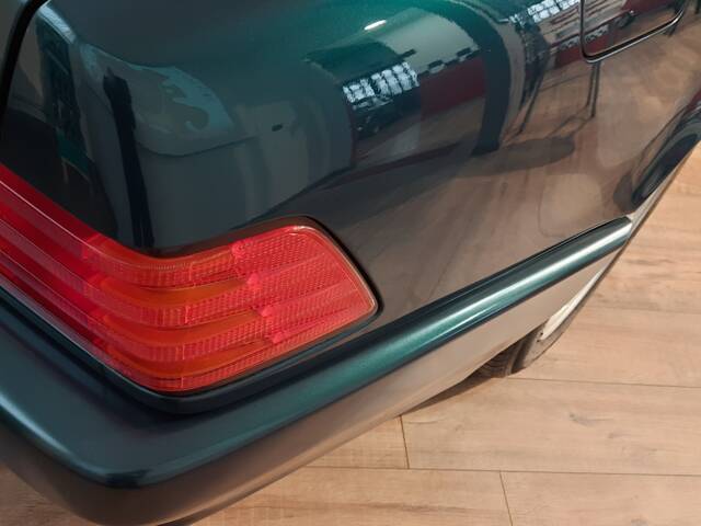 Mercedes-Benz SL 320