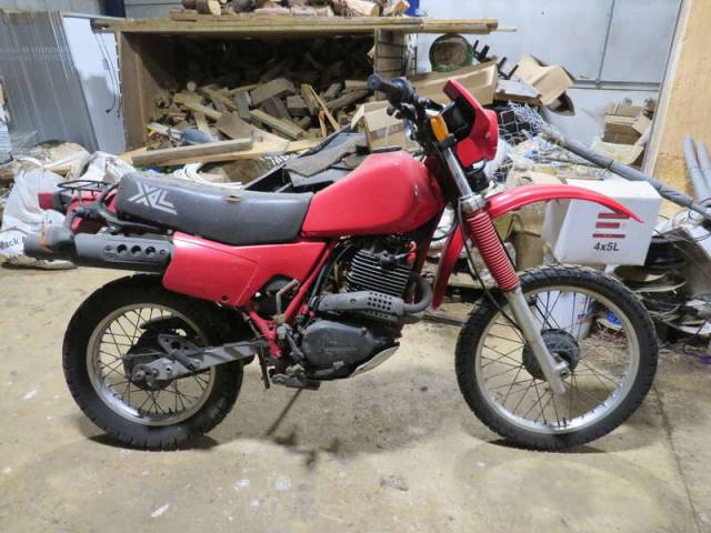 Image 1/35 of Honda DUMMY (1982)