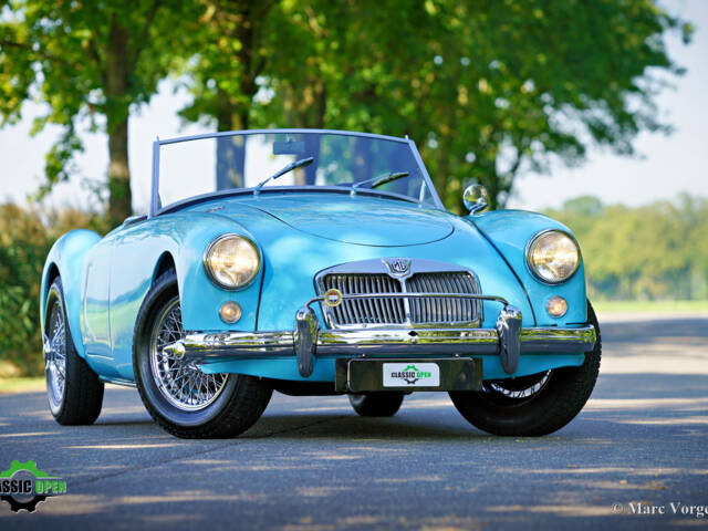 MG MGA 1500