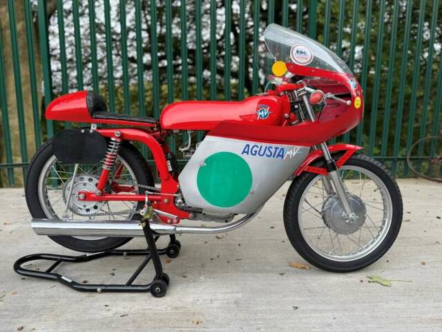 MV Agusta 125 GTL Race