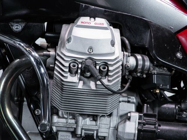 Moto Guzzi Nevada 750