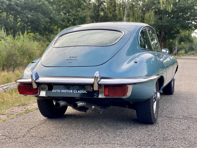Jaguar E-Type (2+2)