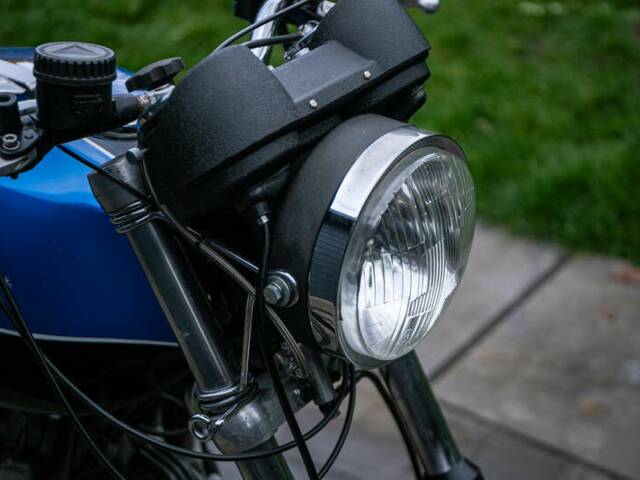 Ducati 750 GT