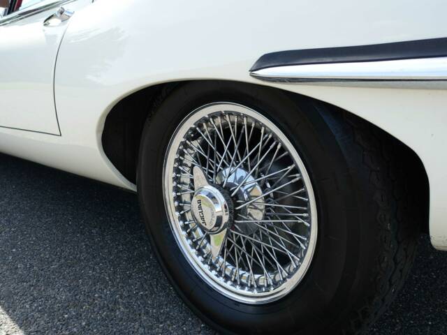 Jaguar XK-E (2+2)