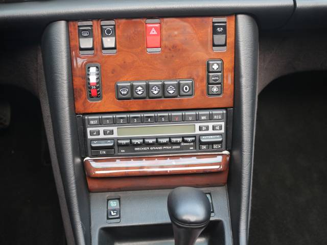 Mercedes-Benz 500 SEL