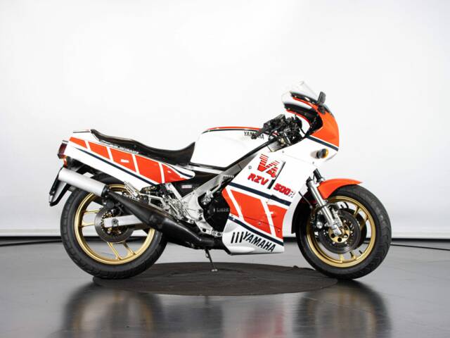 Yamaha RZV 500 R