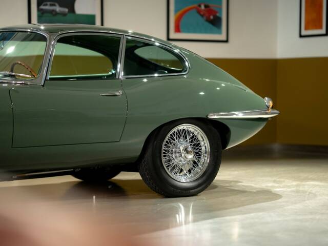 Jaguar E-Type 4.2