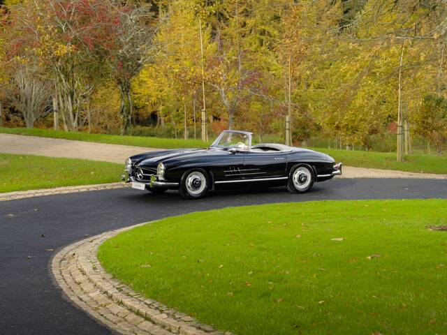 Mercedes-Benz 300 SL Roadster