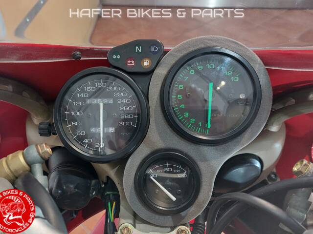 Ducati 916