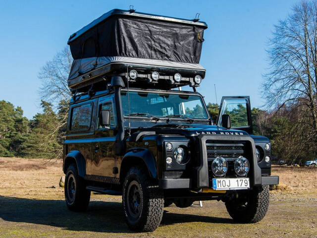 Image 1/5 of Land Rover Defender 90 TD4 (2009)