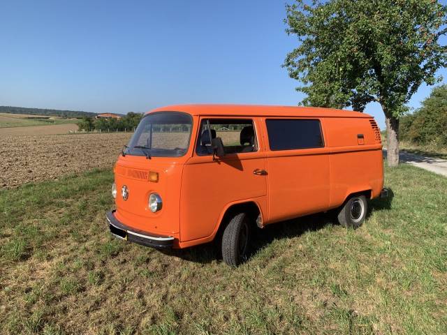 Bild 1/20 von Volkswagen T2b panel van (1976)