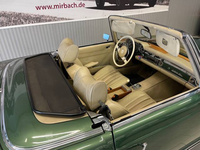 Mercedes-Benz 280 SL