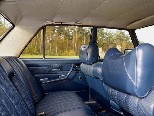 Mercedes-Benz 280