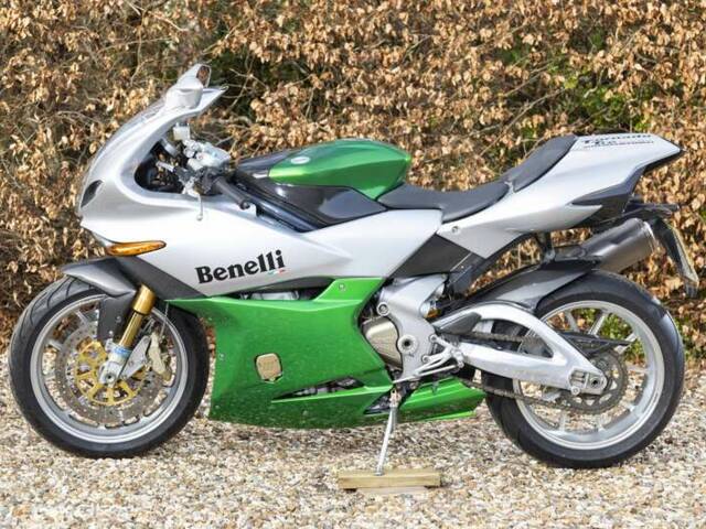 Benelli Tornado Tre 900