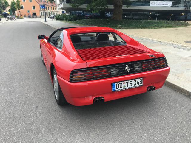 Ferrari 348 TS