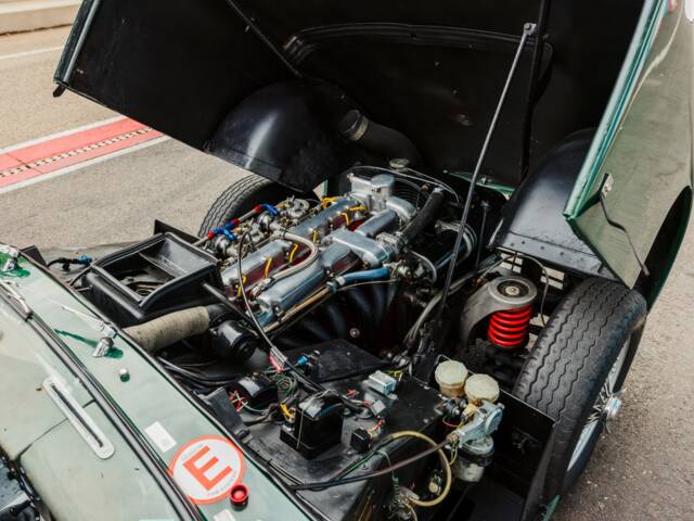 Aston Martin DB 2/4 Mk I