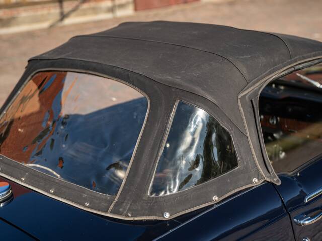 Triumph TR 250