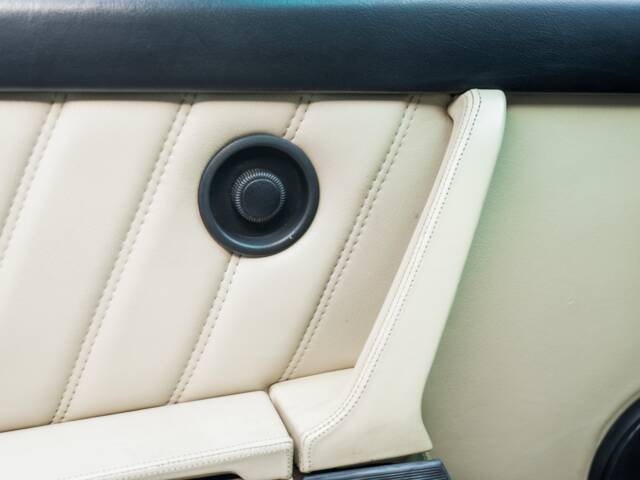 Porsche 911 Carrera 3.2 "#250.000 911"
