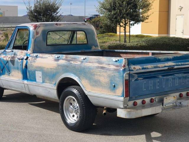 Chevrolet C 20