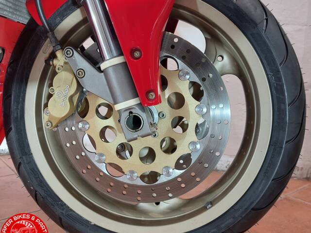 Ducati 916